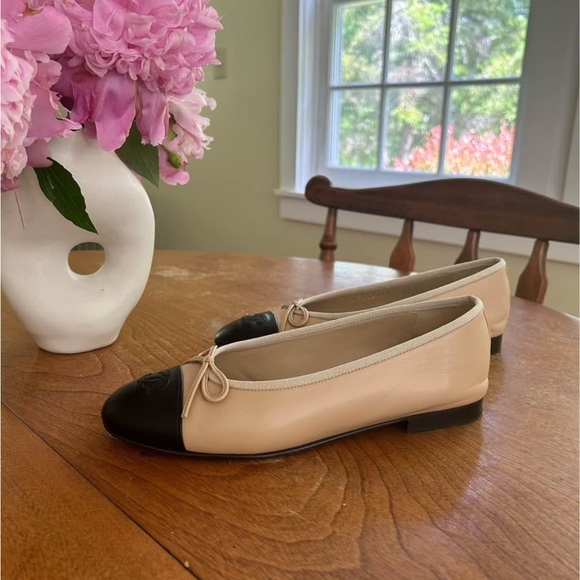 Chanel Ballet Flats - Picture 6 of 9